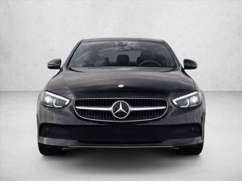 Used 2023 Mercedes-Benz C 300 Sedan image 2
