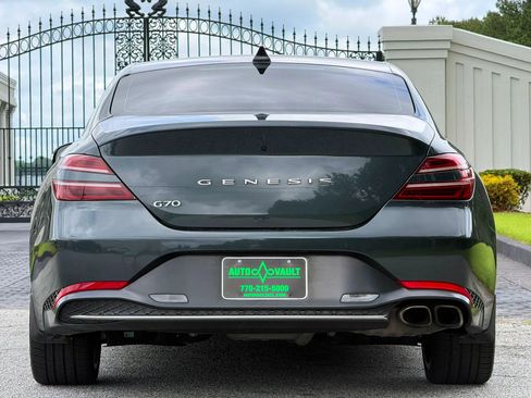 Used 2023 Genesis G70 2.0T RWD image 10
