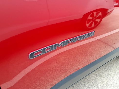 Used 2018 Jeep Compass Trailhawk image 9