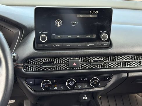 Used 2025 Honda HR-V Sport image 15