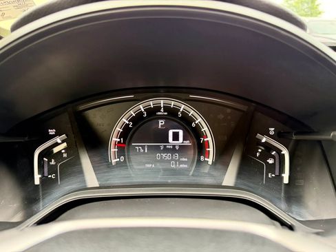Used 2017 Honda CR-V LX image 20