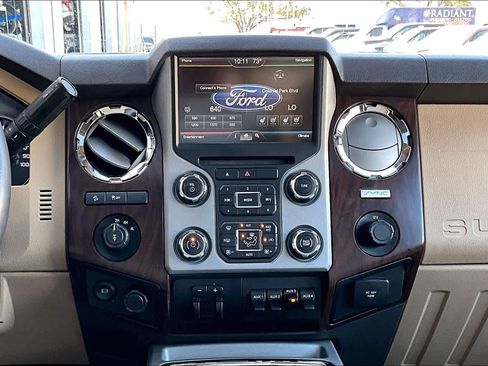 Used 2015 Ford F250 Lariat w/ Lariat Ultimate Package image 7