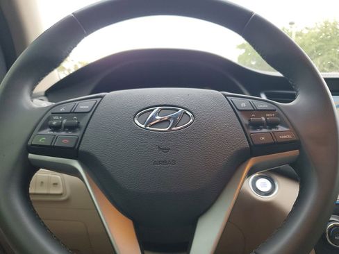 Used 2017 Hyundai Tucson Limited FWD image 24