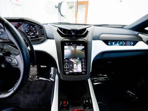 Used 2024 Lamborghini Revuelto image 52