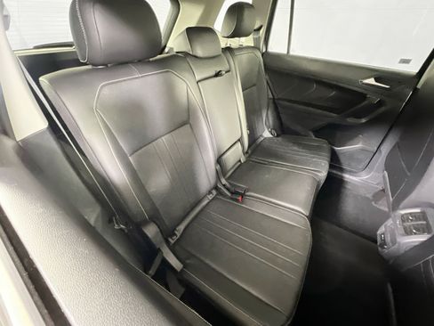Used 2022 Volkswagen Tiguan SE image 26