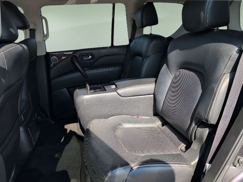 Used 2024 INFINITI QX80 Luxe AWD/4WD image 23