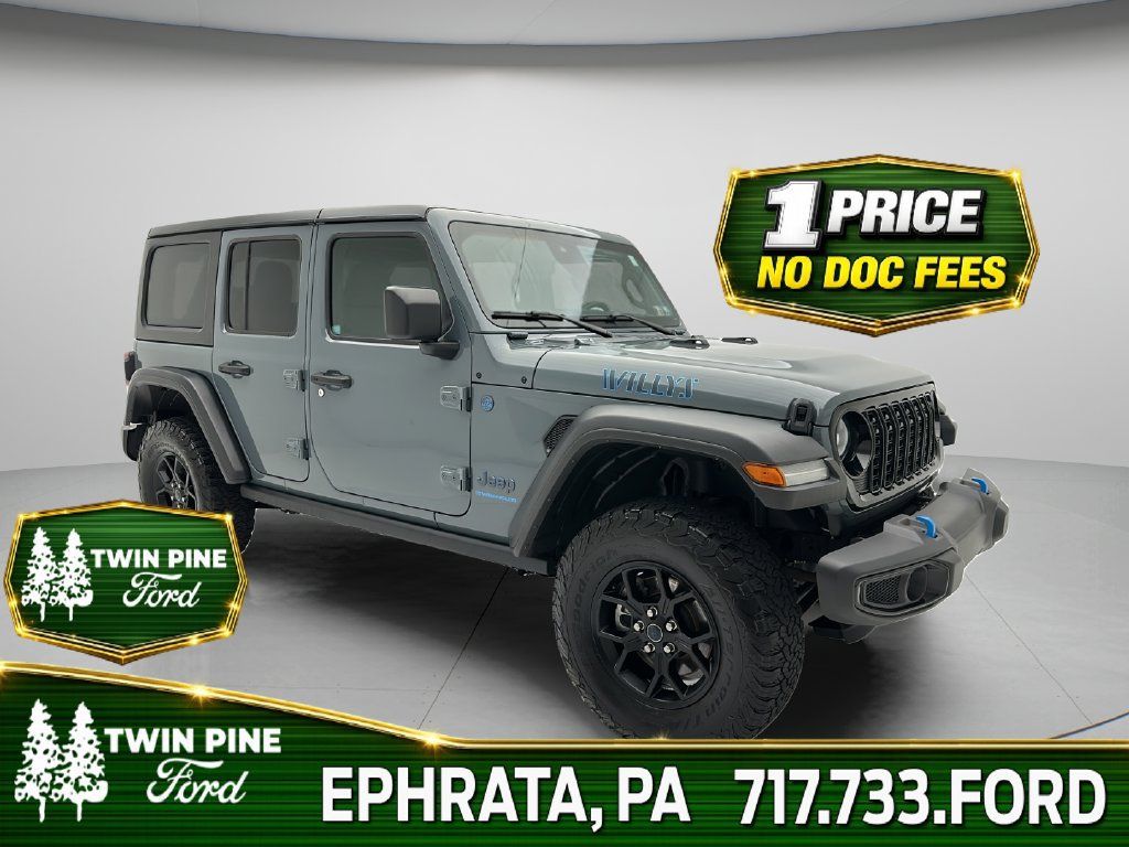 Used 2024 Jeep Wrangler Unlimited AWD/4WD image 1
