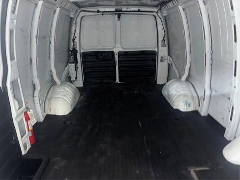 Used 2023 Chevrolet Express 2500 Extended w/ Driver Convenience Package RWD image 19