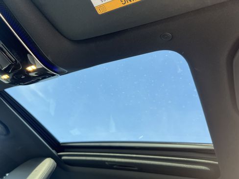 Used 2025 Mercedes-Benz C 300 Sedan image 28