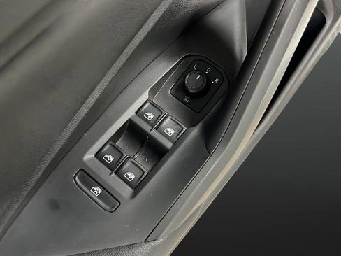 Used 2020 Volkswagen Jetta R-Line w/ R-Line Cold Weather Package image 20