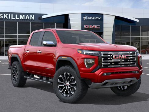 New 2026 GMC Canyon Denali image 7