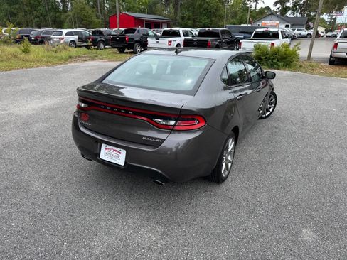Used 2015 Dodge Dart SXT image 6
