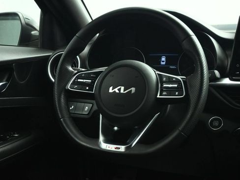 Certified 2022 Kia Forte GT-Line w/ GT-Line Premium Package FWD image 39