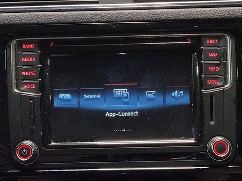 Used 2016 Volkswagen Jetta SEL w/ Lighting Package FWD image 25