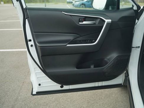 Used 2024 Toyota RAV4 XLE image 13