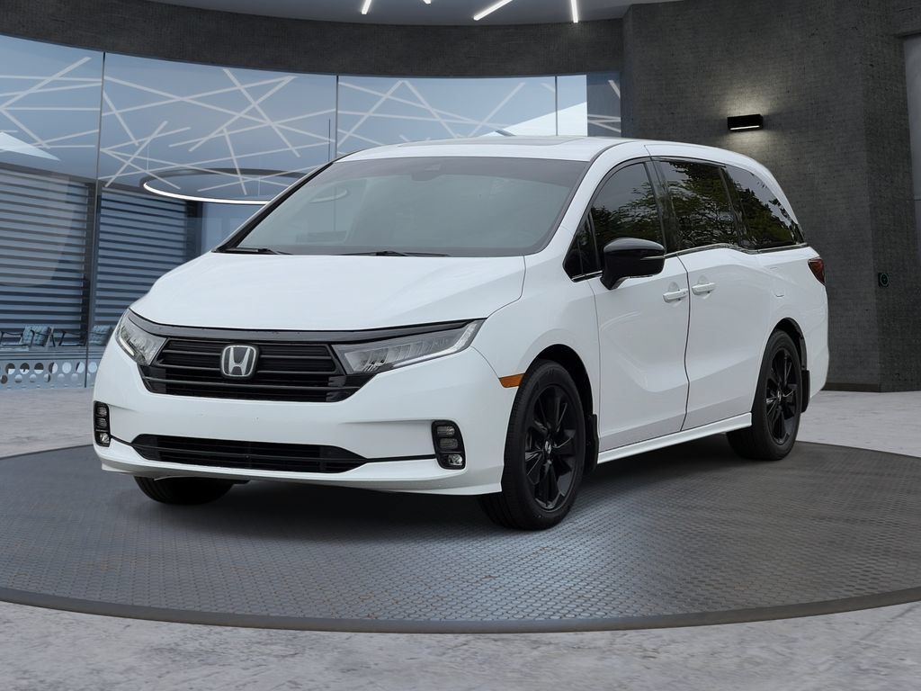 Used 2024 Honda Odyssey Sport image 2