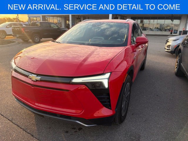 Used 2024 Chevrolet Blazer EV LT AWD/4WD image 2