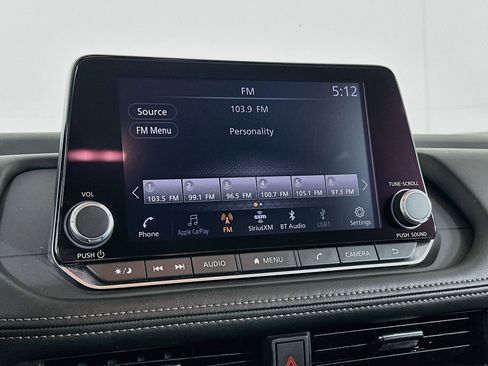 Used 2025 Nissan Rogue SV AWD/4WD image 21