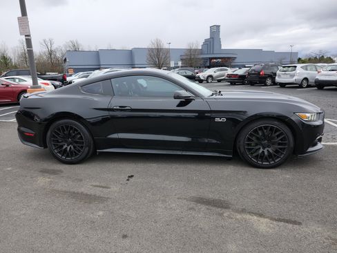 Used 2016 Ford Mustang GT Premium w/ Equipment Group 401A image 19