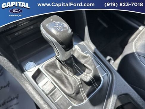 Used 2024 Volkswagen Tiguan SE FWD image 31
