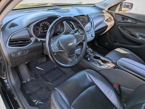 Used 2024 Chevrolet Malibu LT image 9