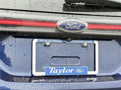 Used 2016 Ford Edge SEL w/ Equipment Group 201A image 31