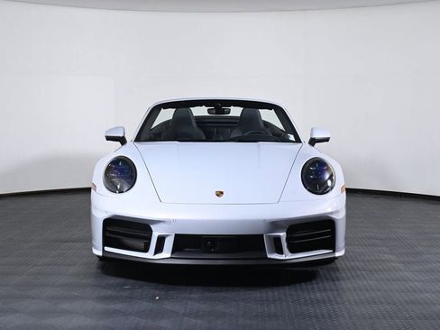 Certified 2026 Porsche 911 Carrera RWD image 10