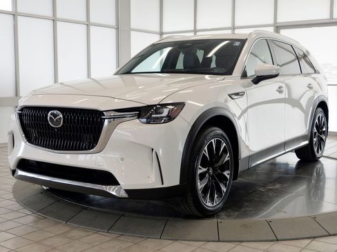 Certified 2024 MAZDA CX-90 Plug-In Hybrid w/ Premium Plus image 4