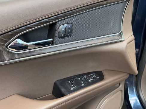 Used 2017 Lincoln MKX Reserve FWD image 27