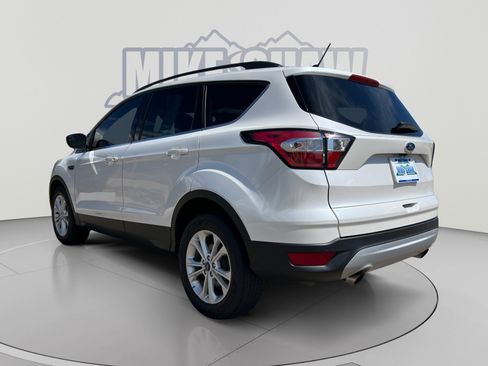 Used 2018 Ford Escape SEL AWD/4WD image 3