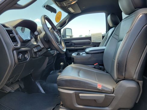 Used 2023 RAM 3500 Tradesman AWD/4WD image 8