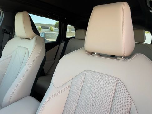 New 2026 BMW X3 xDrive30 w/ Premium Package image 23