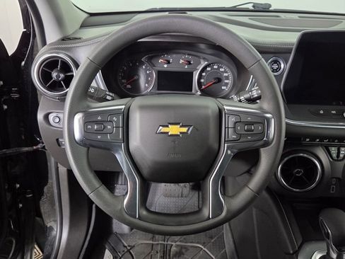 Used 2024 Chevrolet Blazer LT w/ Convenience Package image 18