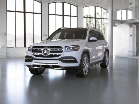 Used 2023 Mercedes-Benz GLS 450 4MATIC image 42