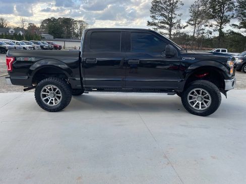 Used 2016 Ford F150 XLT AWD/4WD image 4