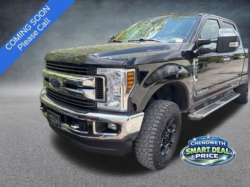 Used 2018 Ford F350 XLT w/ XLT Premium Package AWD/4WD image 1