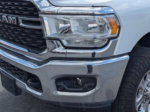 Used 2024 RAM 2500 Big Horn w/ Off Road Package AWD/4WD image 12