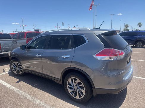 Used 2015 Nissan Rogue SL w/ SL Premium Package FWD image 5