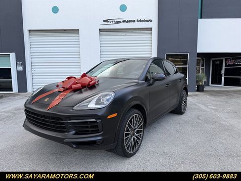 Used 2021 Porsche Cayenne Coupe image 2