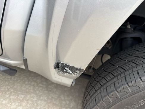 Used 2024 Toyota Tacoma TRD Sport RWD image 5