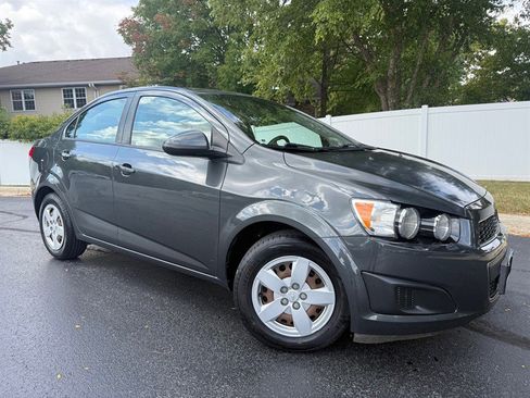 Used 2016 Chevrolet Sonic LS image 1
