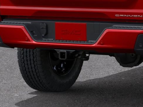 New 2026 GMC Canyon Denali AWD/4WD image 14