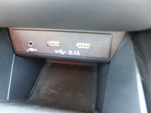 Used 2021 Subaru Outback Limited XT image 19