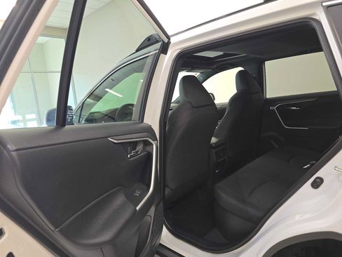 Certified 2024 Toyota RAV4 SE w/ Convenience Package AWD/4WD image 25