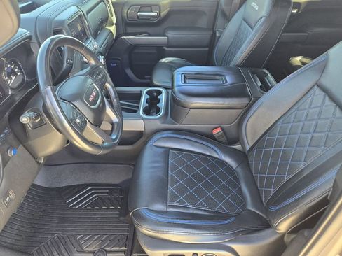 Used 2020 GMC Sierra 1500 AT4 w/ AT4 Premium Package image 11