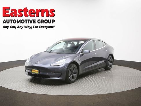 Used 2018 Tesla Model 3 Long Range image 53