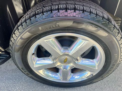 Used 2009 Chevrolet Tahoe LT image 14