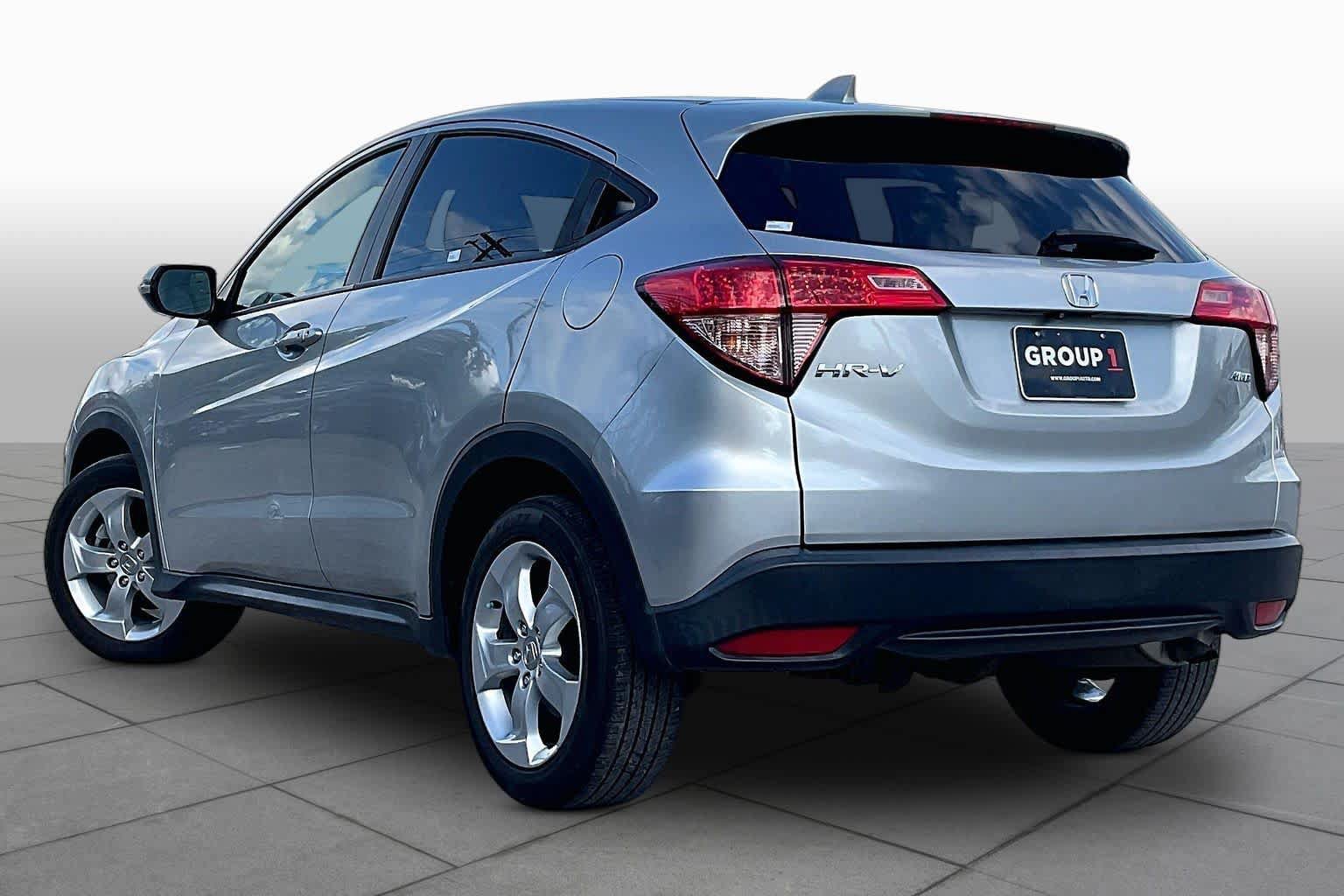 Used 2016 Honda HR-V EX image 12