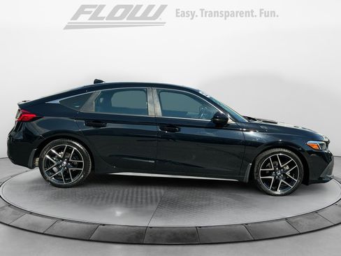 Used 2022 Honda Civic Sport Touring image 10