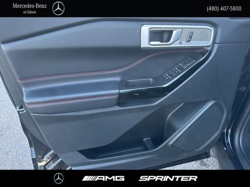 Used 2024 Ford Explorer ST-Line w/ Class IV Trailer Tow Package image 10